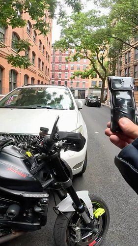 This is how I keep my mind a peace about my baby. @invoxia_en GPS tracker tells you when the bike tilts, moves and where it’s...