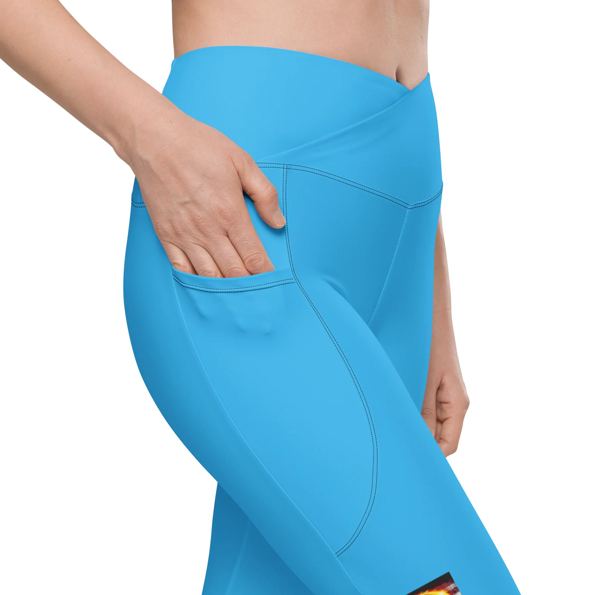 Leggings w pockets small logo product image (9)