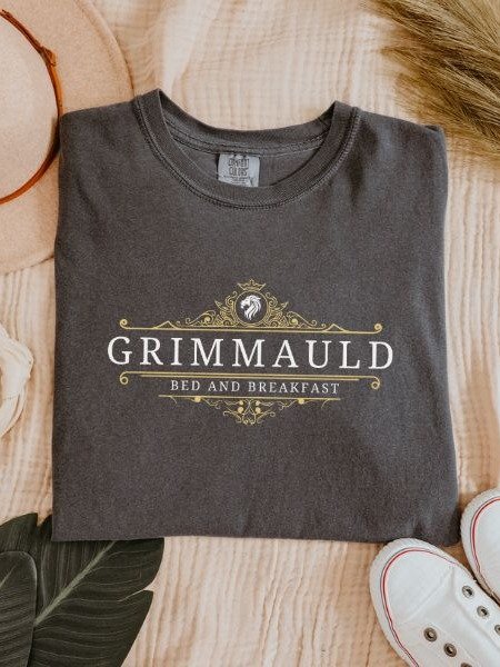 Grimmauld Bed and Breakfast Vintage Minimalist Shirt product image (2)
