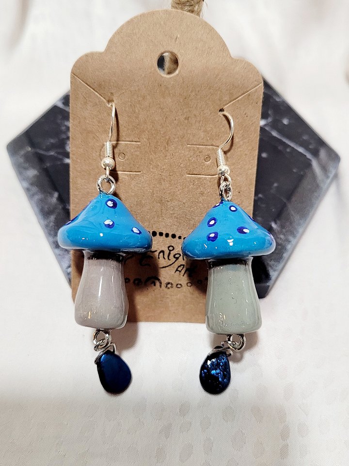 Blue Jay mushroom product image (1)