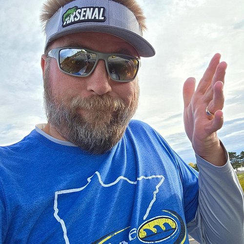Fished the 7th annual MN Battle of Bassheads. Short story, didn't catch them well enough on Lake Vermilion.

Regardless, love...