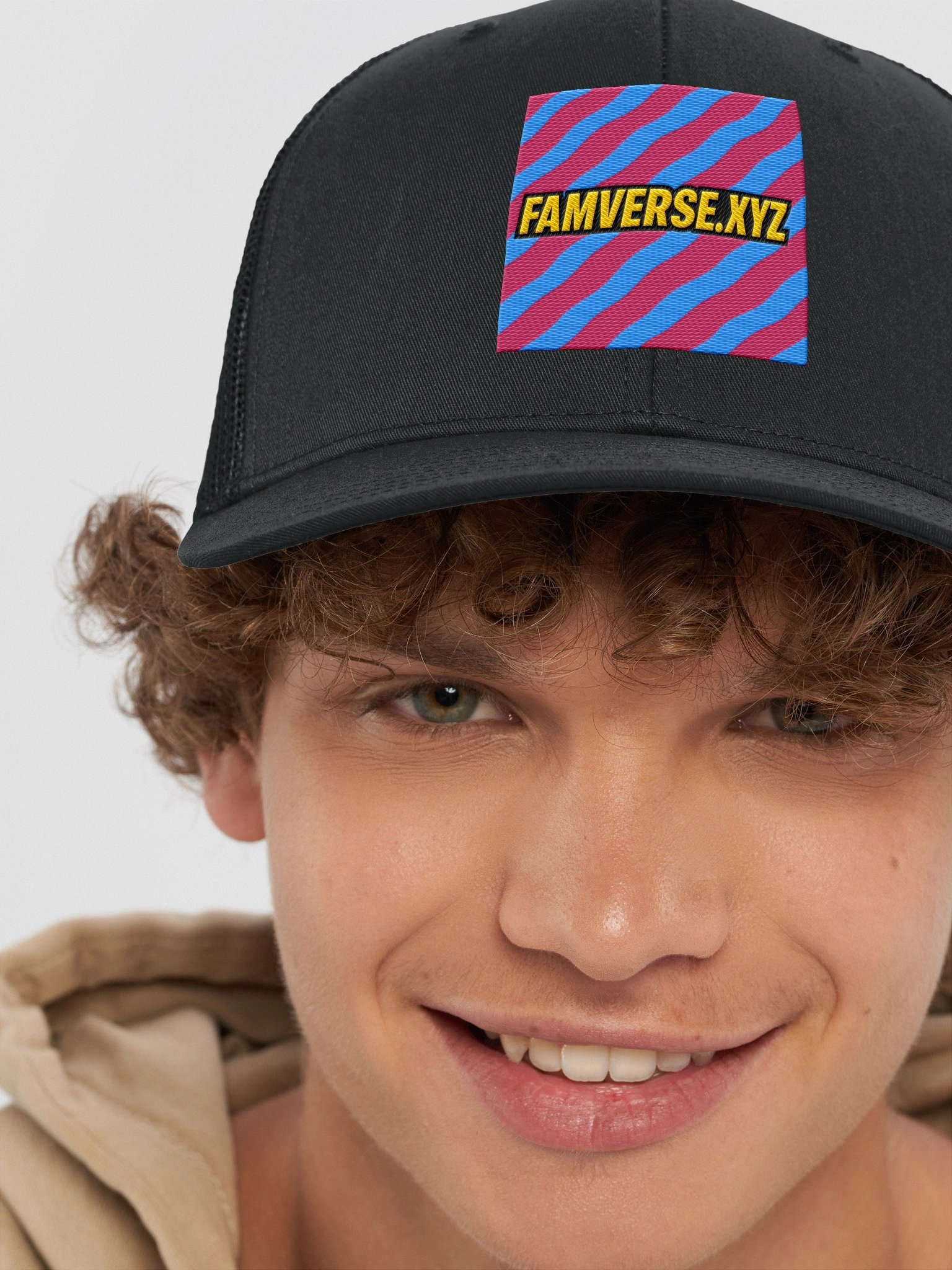 FAMVERSE Trucker product image (8)