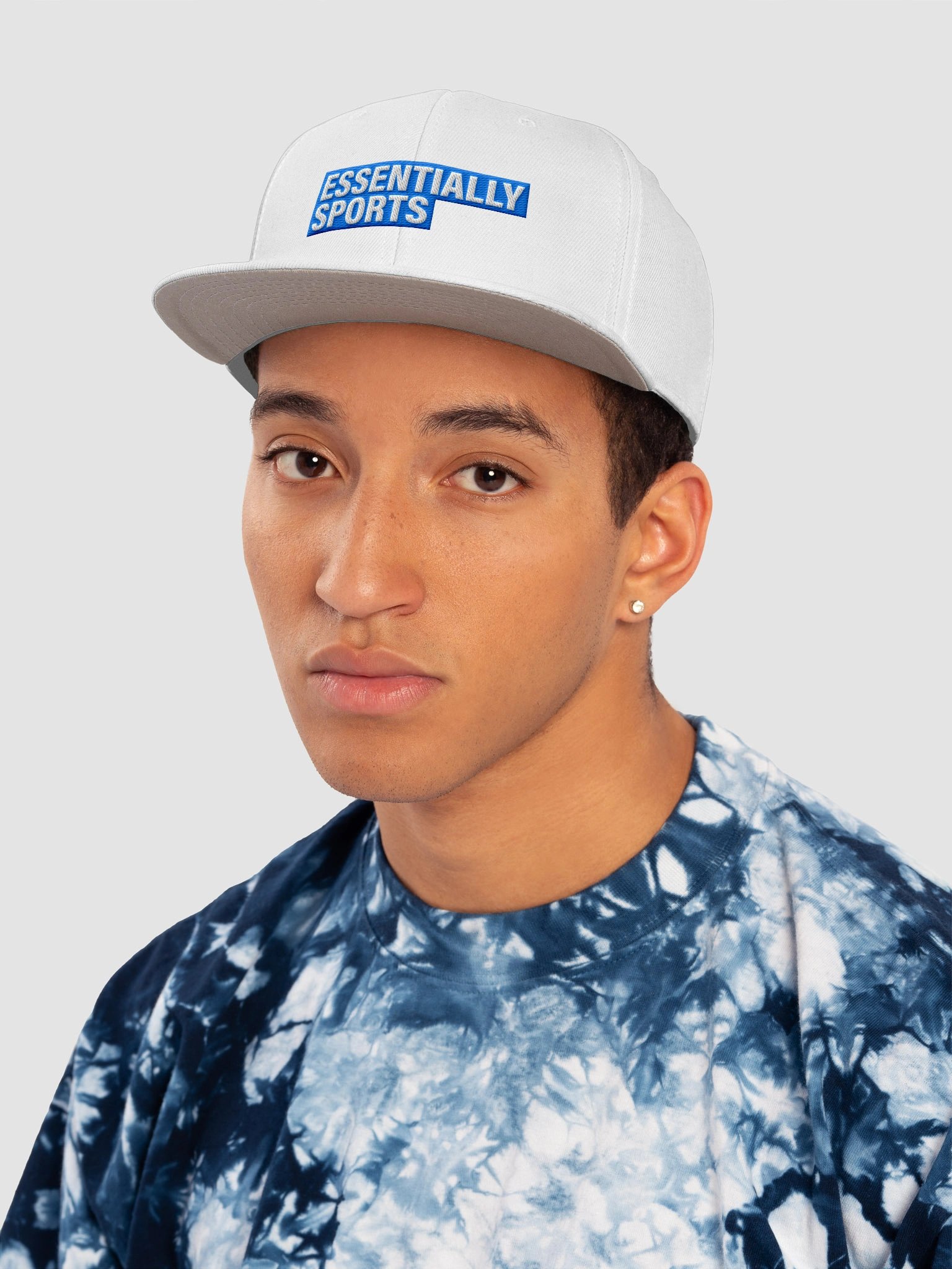 EssentiallySports Embroidered Snapback Cap product image (6)