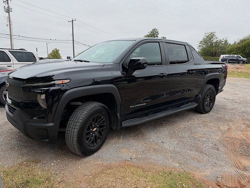 New truck is here. As soon as I got it we ran to the ER where Jessica was later transported to a Neuro specialist by ambulanc...
