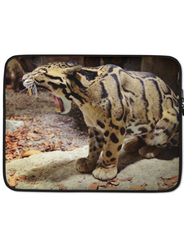 Laptop sleeve - Yawning big cat product image (1)