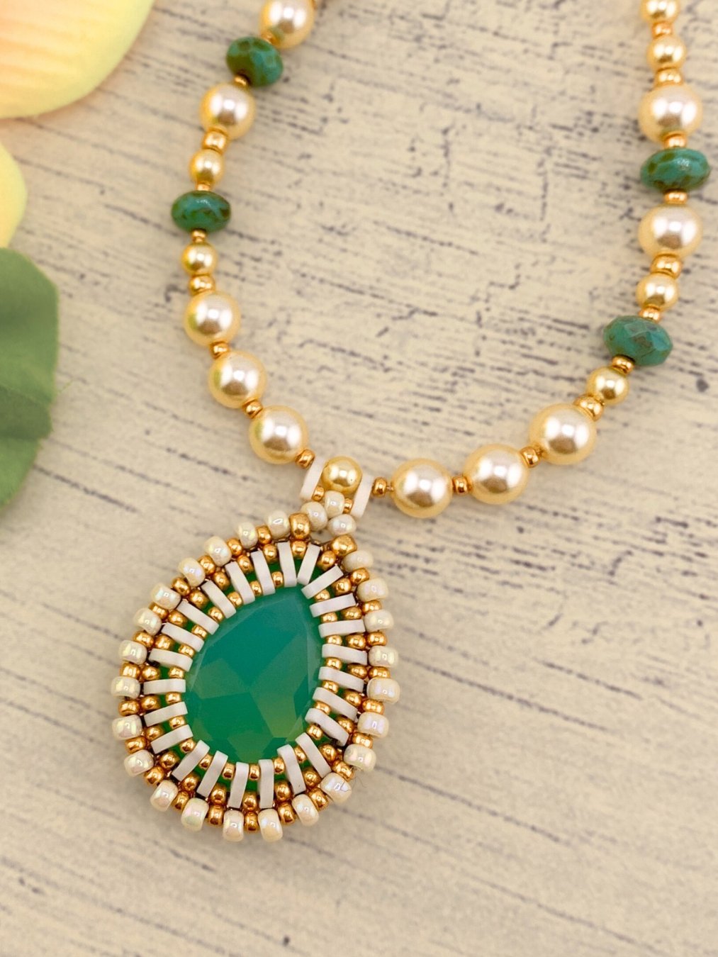 Palermo Crystal Beaded Pendant - Green,Gold product image (2)