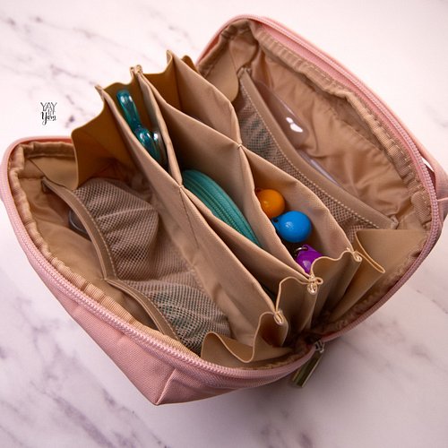⭐ My New 𝗙𝗔𝗩𝗢𝗥𝗜𝗧𝗘 Notions Bag for Knitting & Crochet Tool Storage ⭐⁣
⁣
No more losing yarn needles & stitch markers in your p...