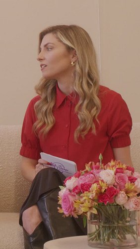 Sisters and founders of NCLA Beauty, Elin & Anh-Thu Dannerstedt describe what it takes to be a female founder. ⁠
⁠
Watch thei...
