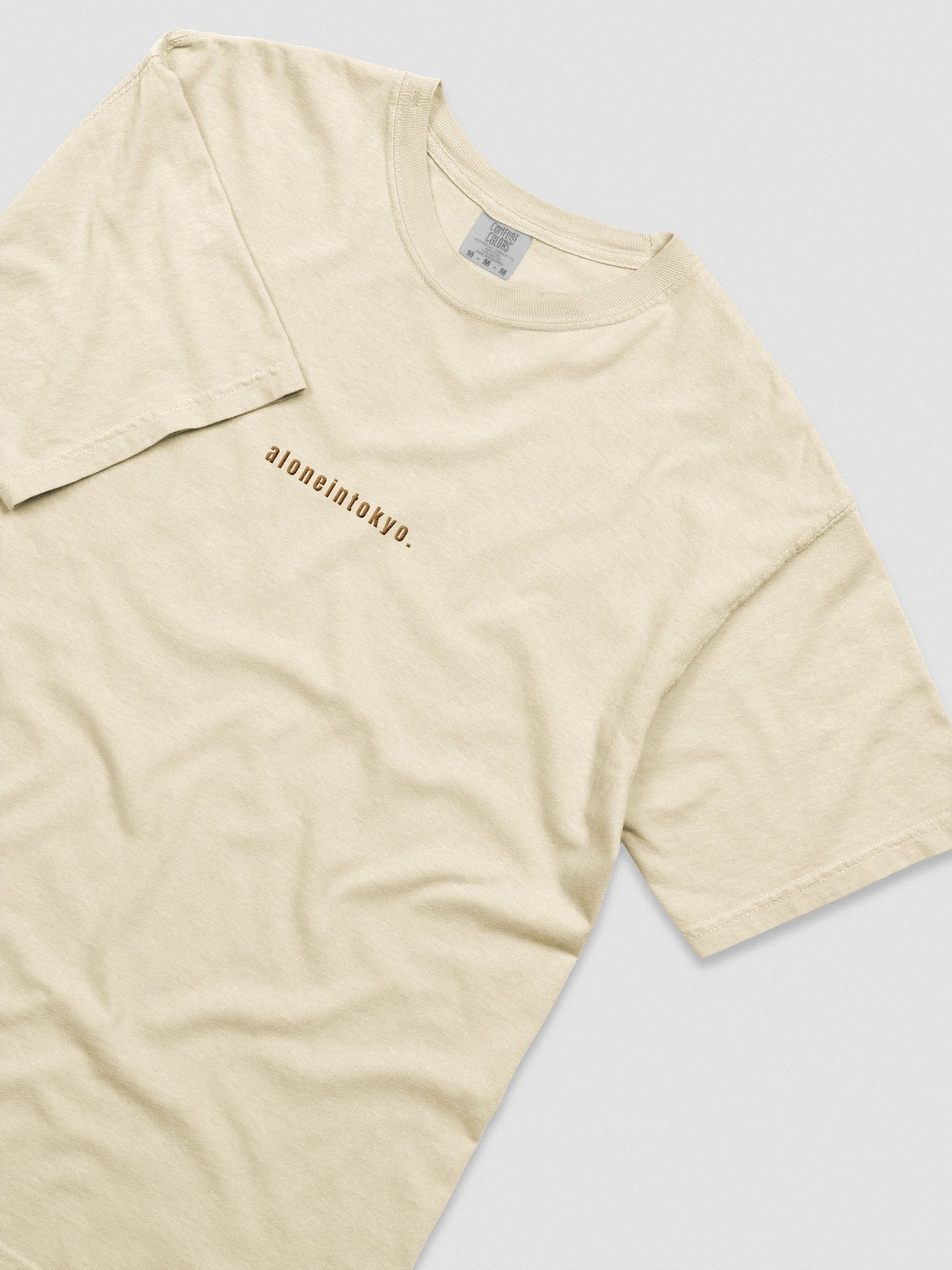 TOKYO GOLD TEXT EMBROIDERED T-SHIRT product image (2)