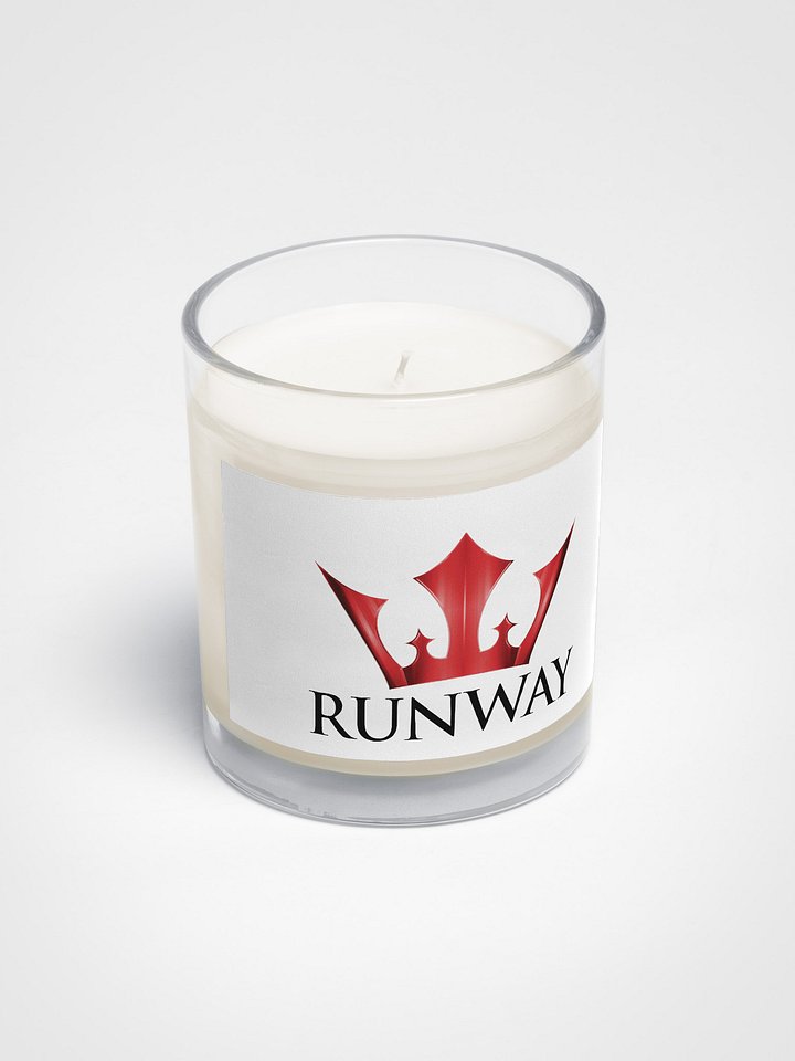 Runway Magazine × Classic Crown Candle product image (2)
