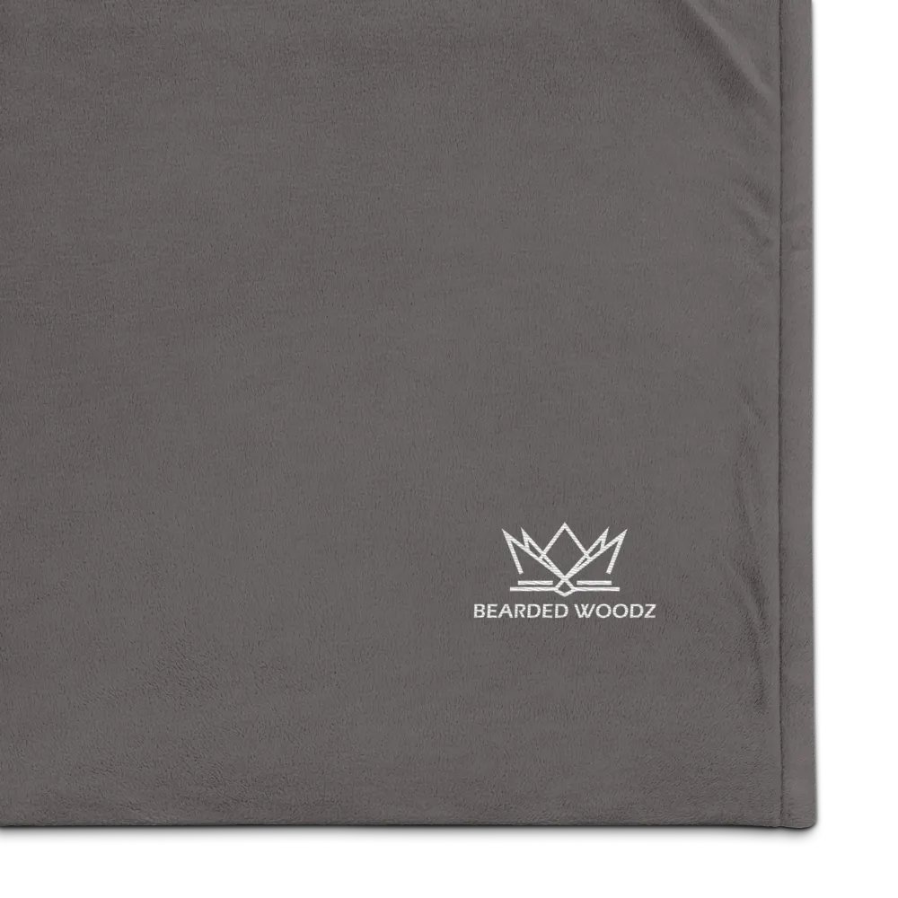 Bearded Woodz Embroider Sherpa Blanket (Grey/ White) product image (1)