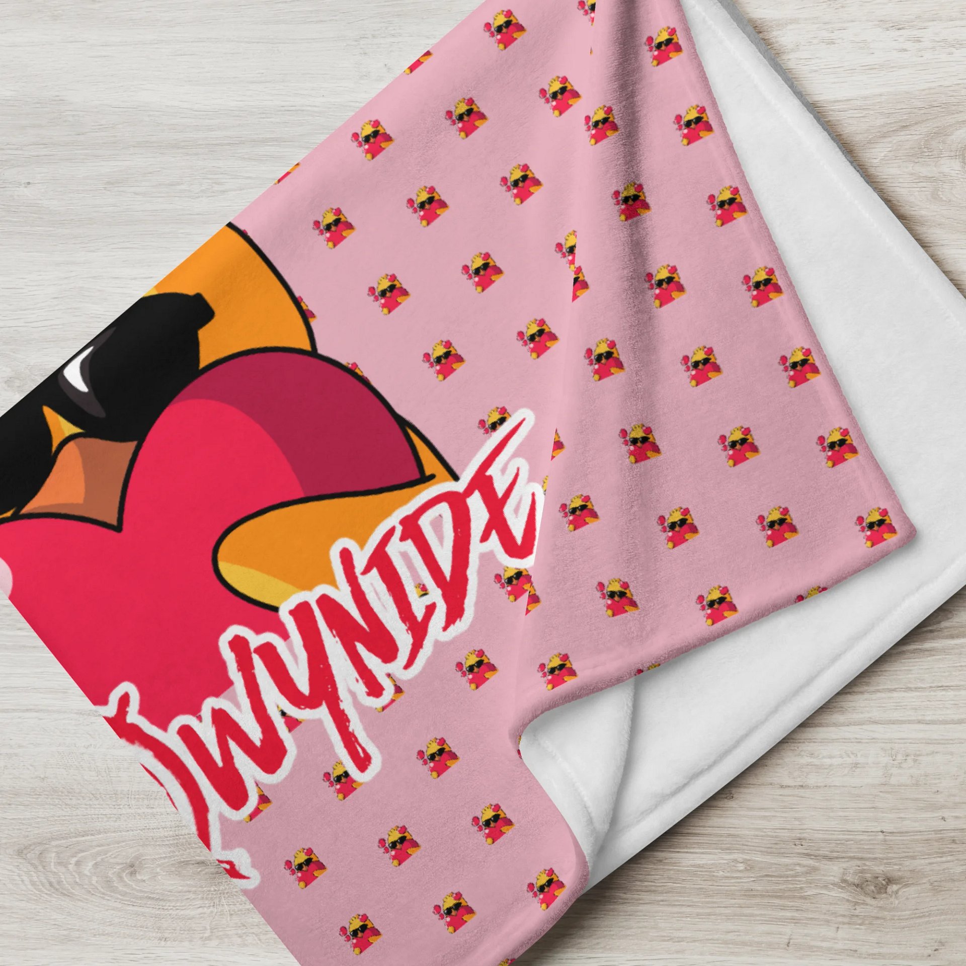 The Heart Collection - Comfy Throw Blanket - Branded product image (2)