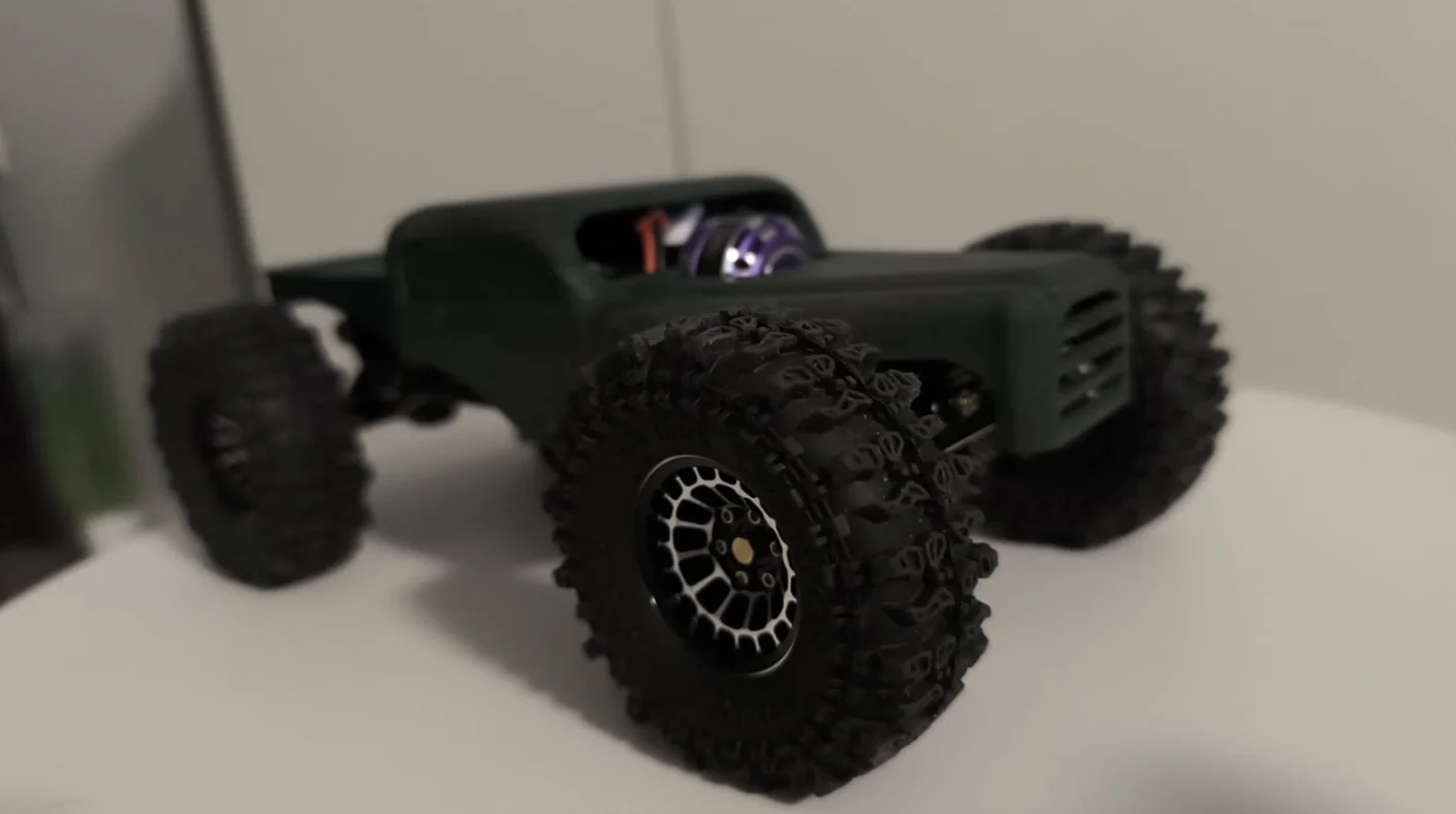 SCX24 Pickup Body shopped and trimmed product image (3)