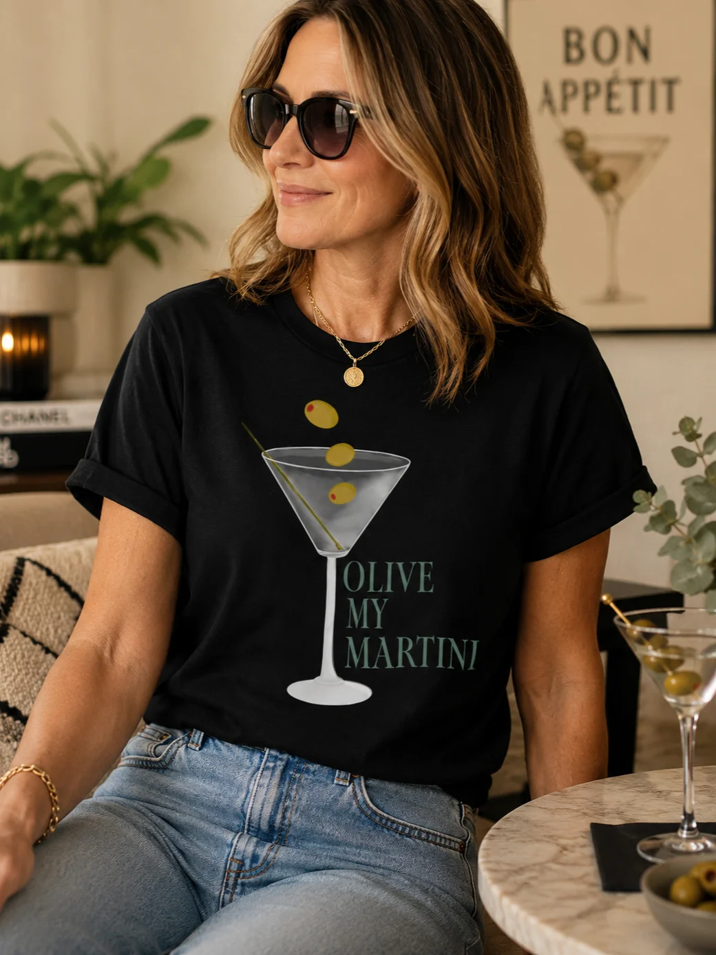 Olive My Martini Heavyweight T-Shirt product image (2)