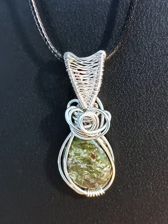 Grounding & Connection Bloodstone Pendant | Hand-Wrapped, Silver-Tone product image (2)