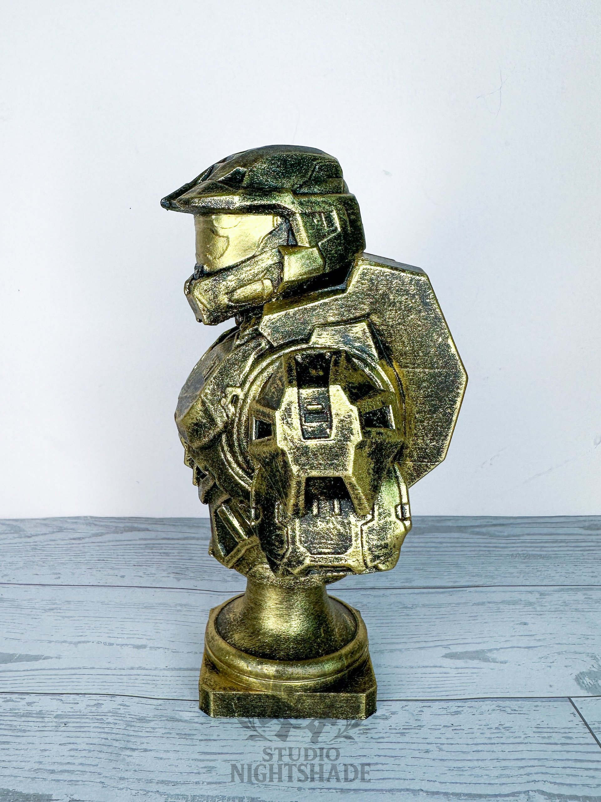 Master Chief Bust Statue product image (8)