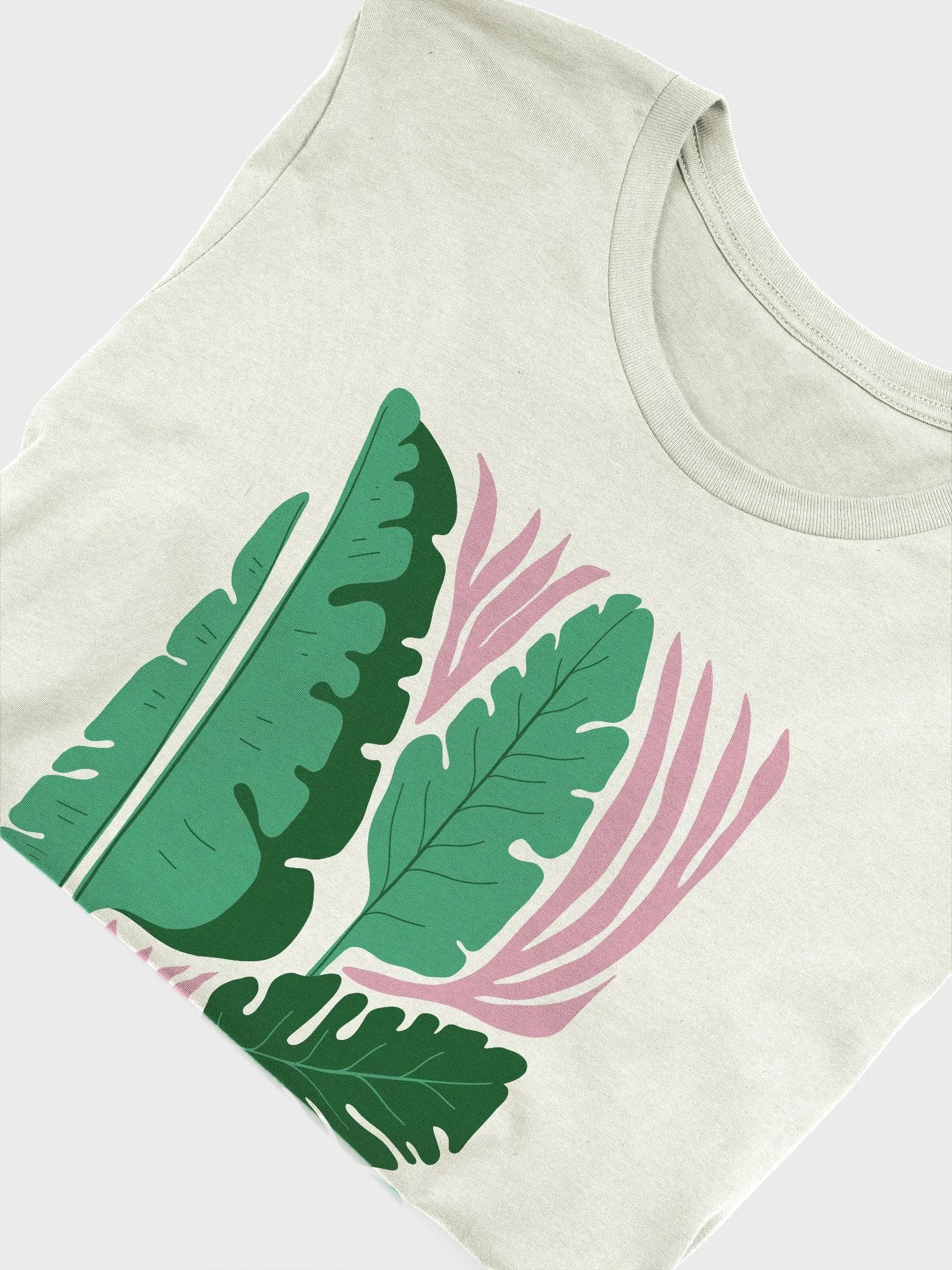 Lush T-Shirt product image (5)
