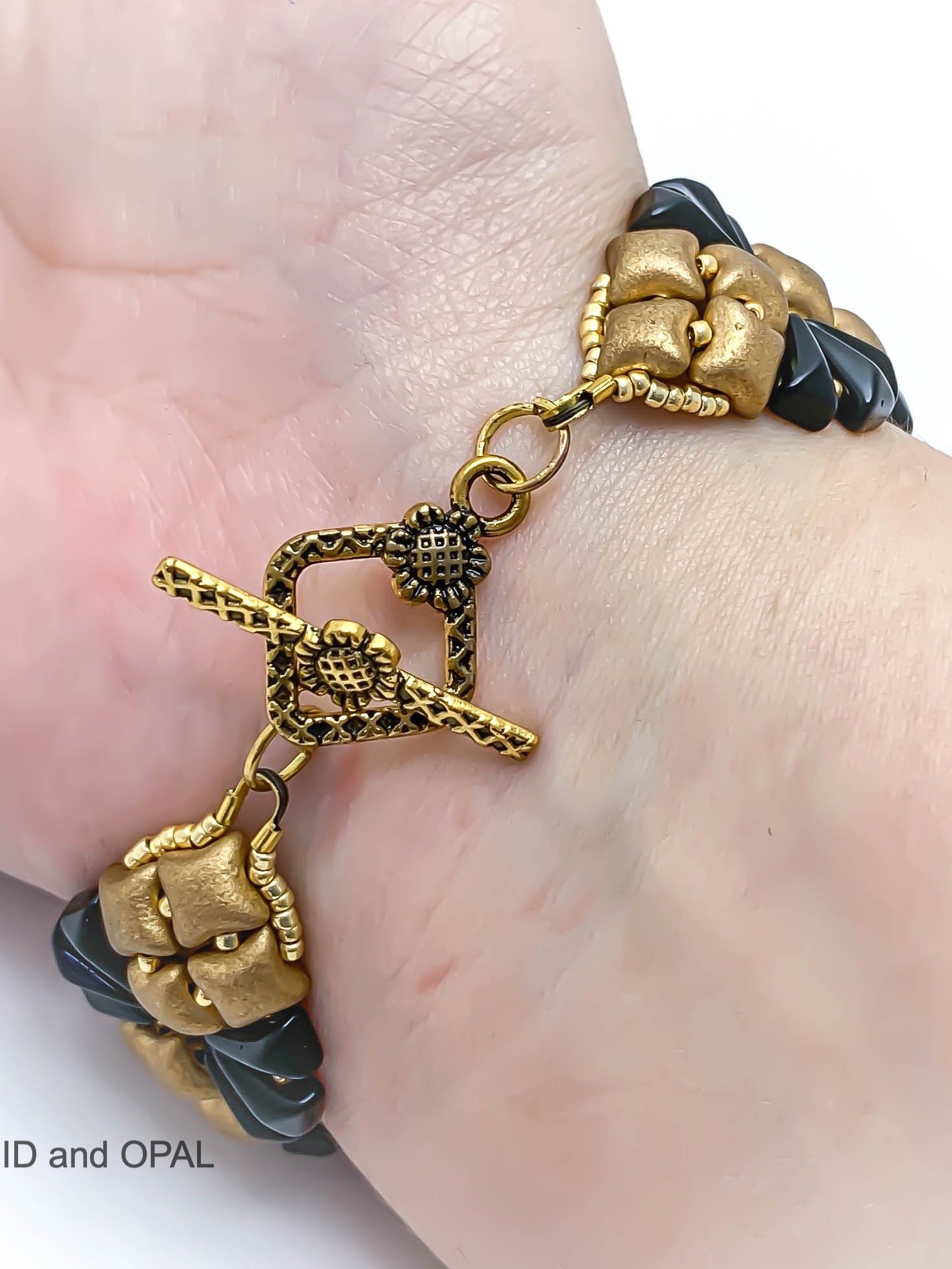 Deco Vexolo WibeDuo Beaded Bracelet - Black product image (2)