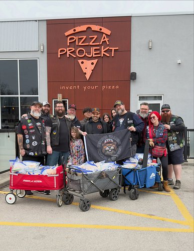 🦫⚔️ BV CHARITY⚔️🦫
OSW had another great and successful sandwich day! We made 150 lunches and handed them out to the less fort...