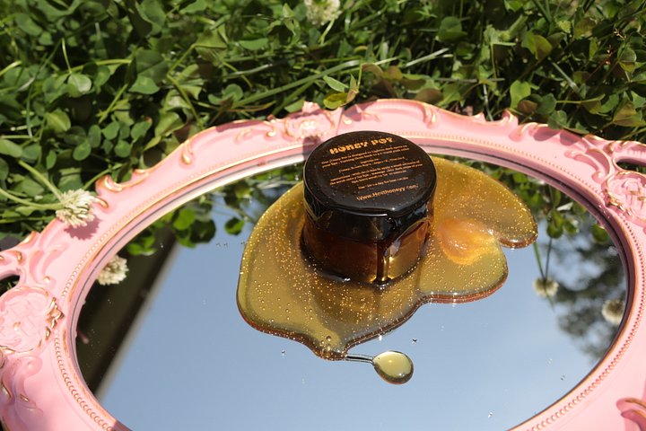 Honey pot lip scrub product image (2)