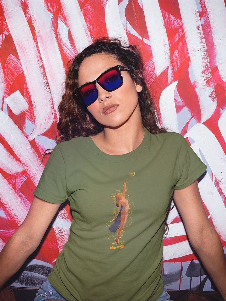 Reaching For The Stars Dream Weaver T-Shirt product image (2)