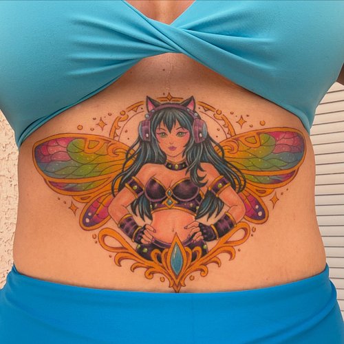 almost fully healed tattoo at  @hhtattoolasvegas by @laceylootattoo 
artwork by @james_lfg