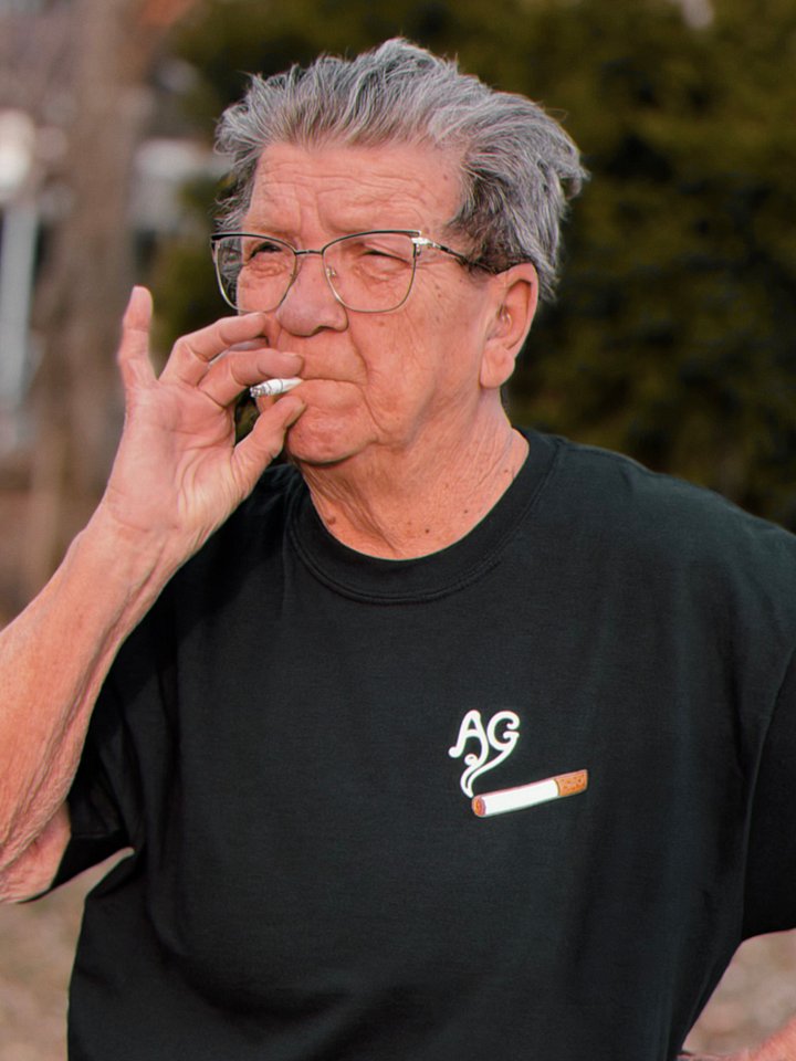 ANGRY GRANDMA CIGARETTE SHIRT! product image (61)