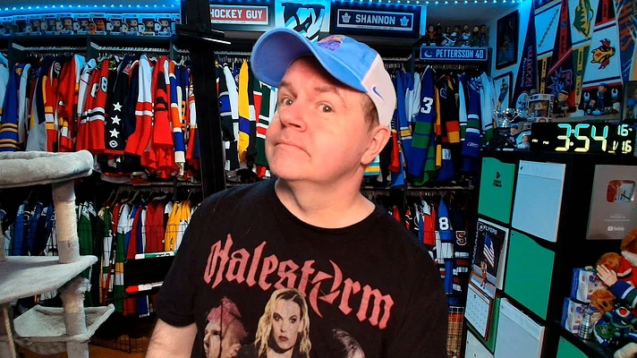 Video thumbnail