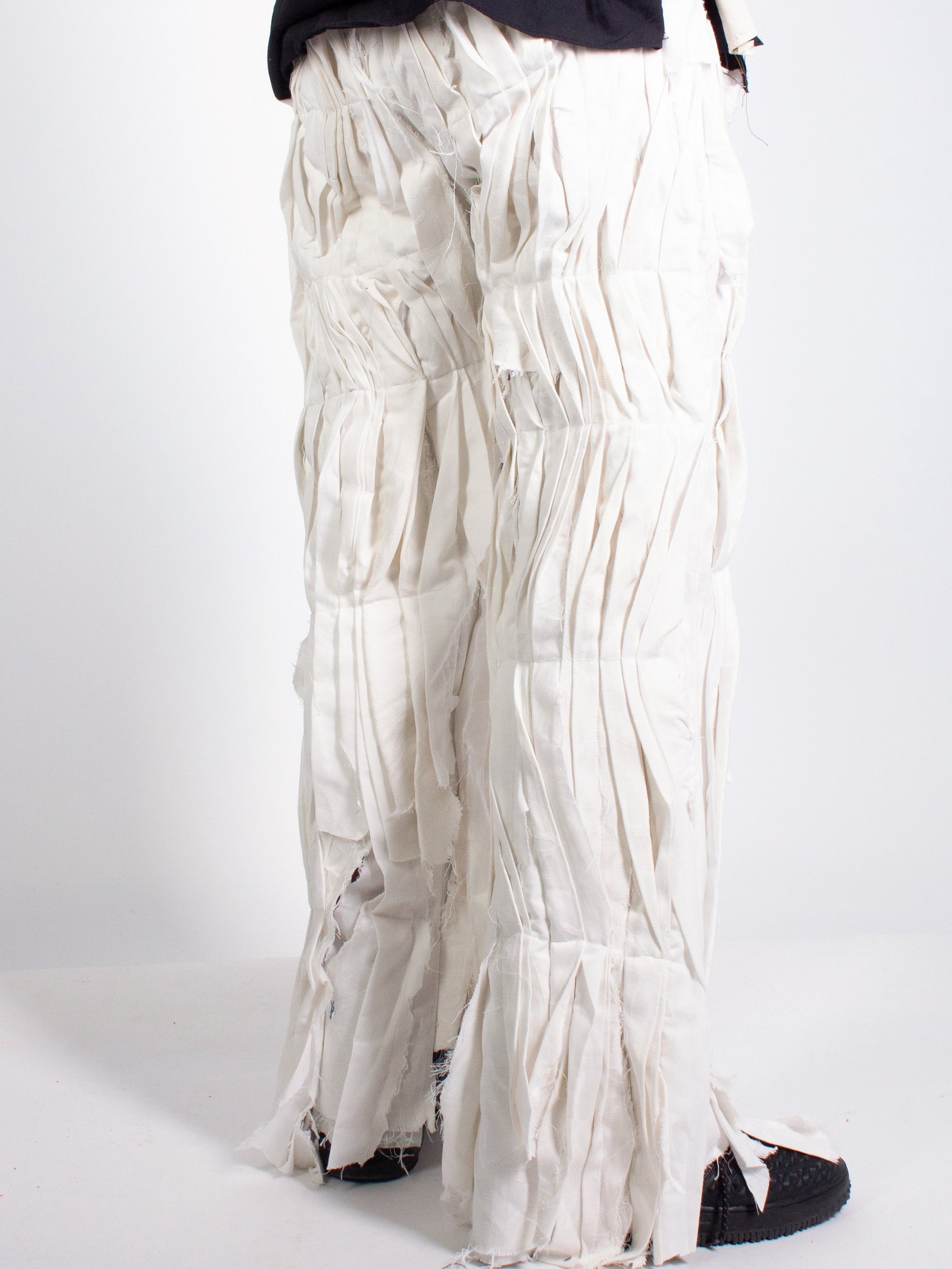 Heavy 'Paper- Pleat' Statement Trousers - Size 32 product image (4)