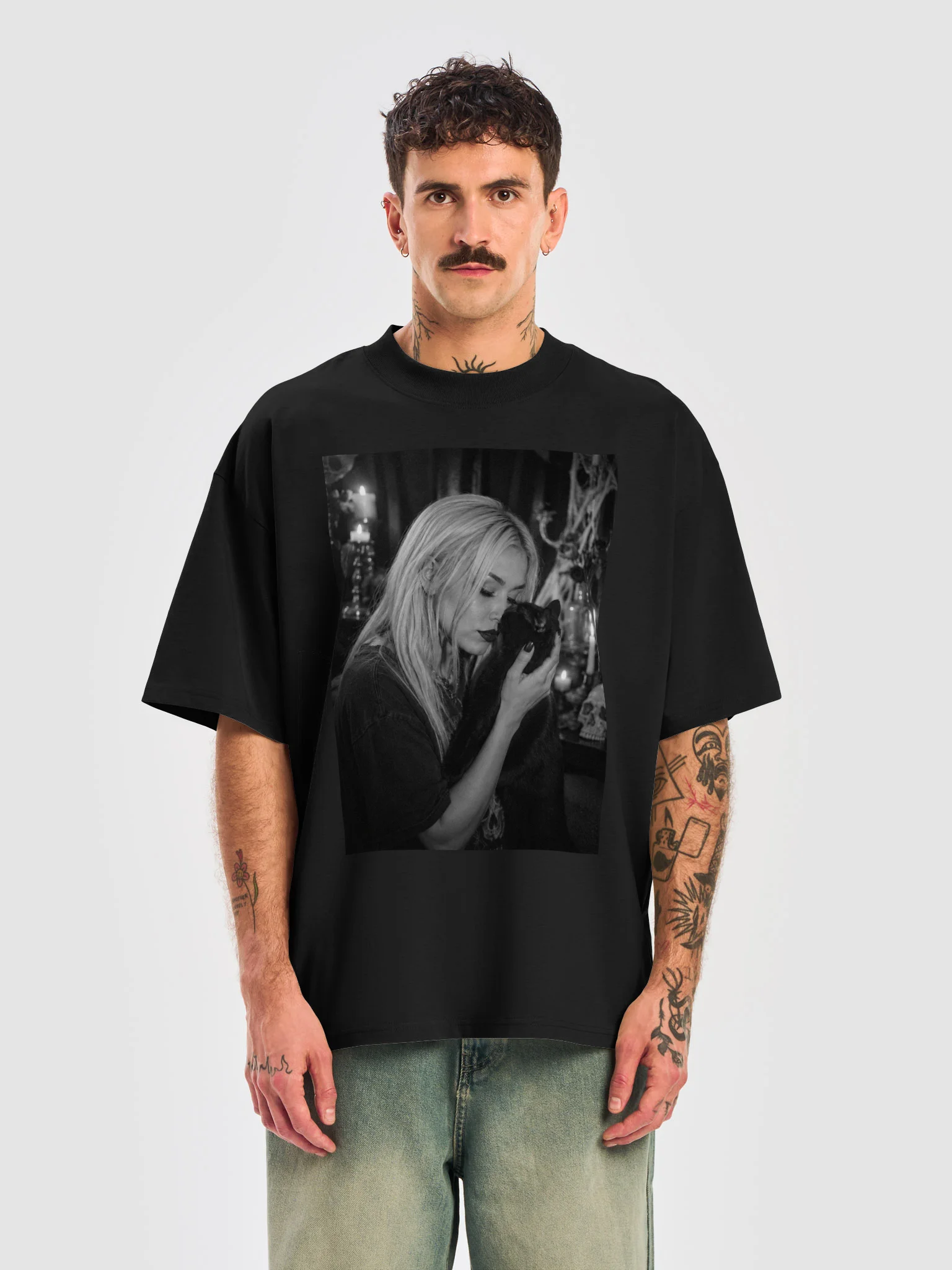 Chiara With Black Cat Oversized Tee product image (1)