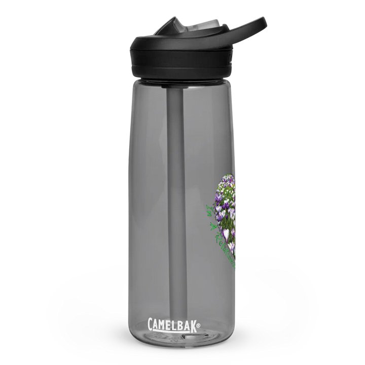 Garden Love Heart Print Water Bottle product image (1)