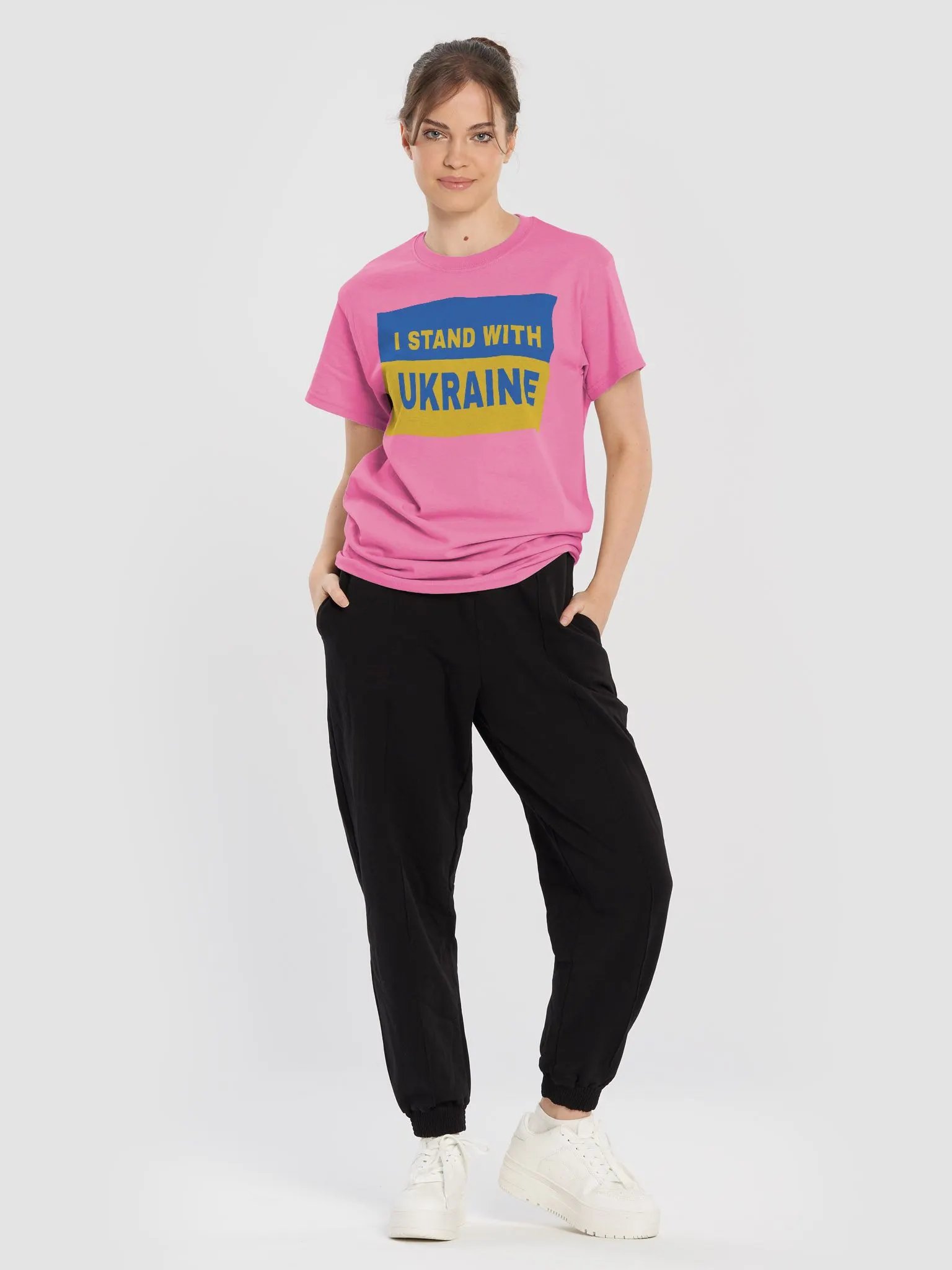 I Stand With Ukraine Gildan 5000 Tee product image (4)