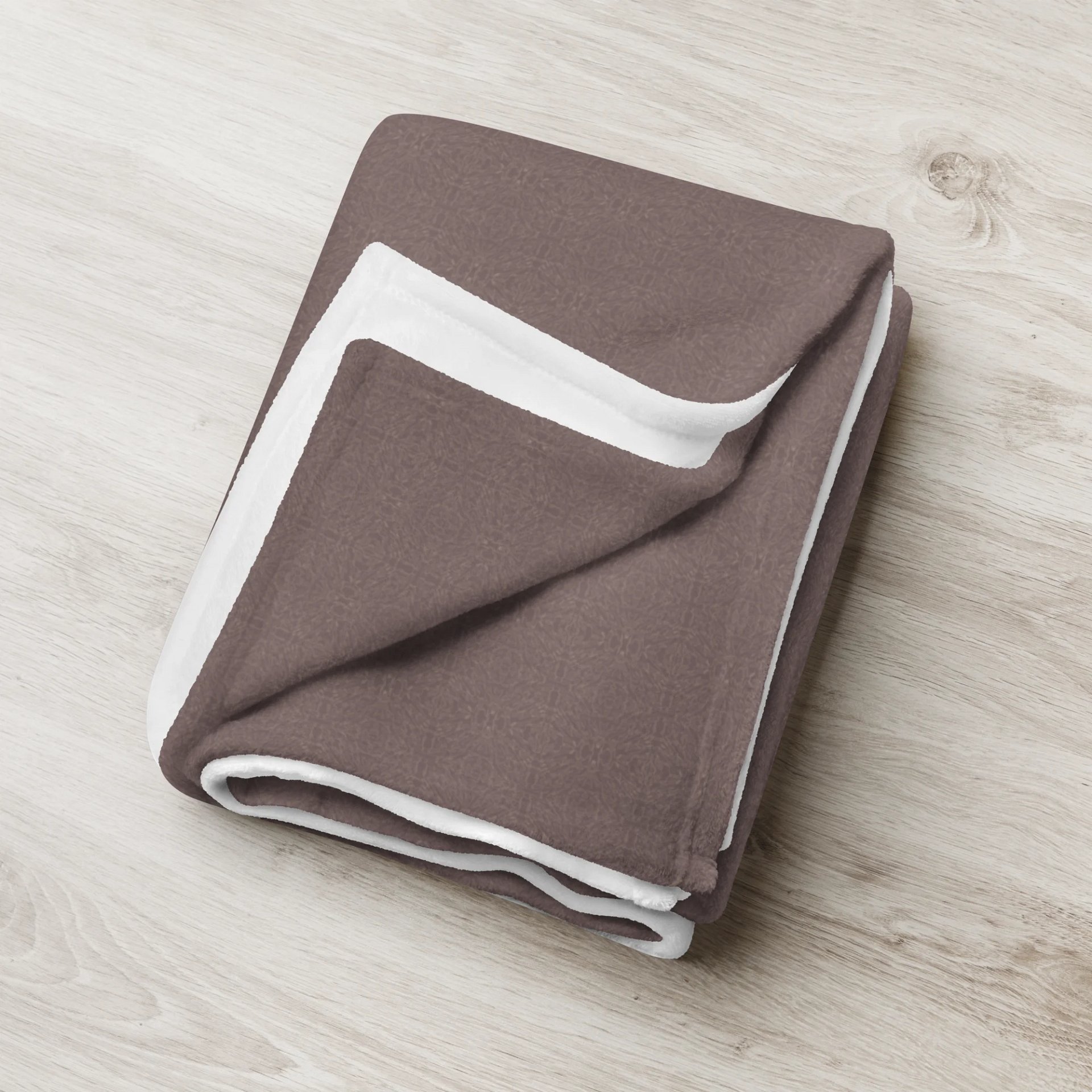 Amber Chain – Throw Blanket product image (1)