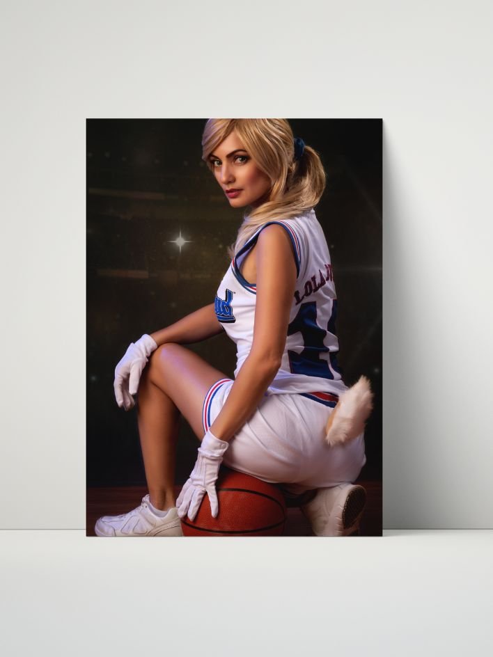 Lola Bunny Space Jam Cosplay Pose – Glossy 8x10 Metal Print product image (1)