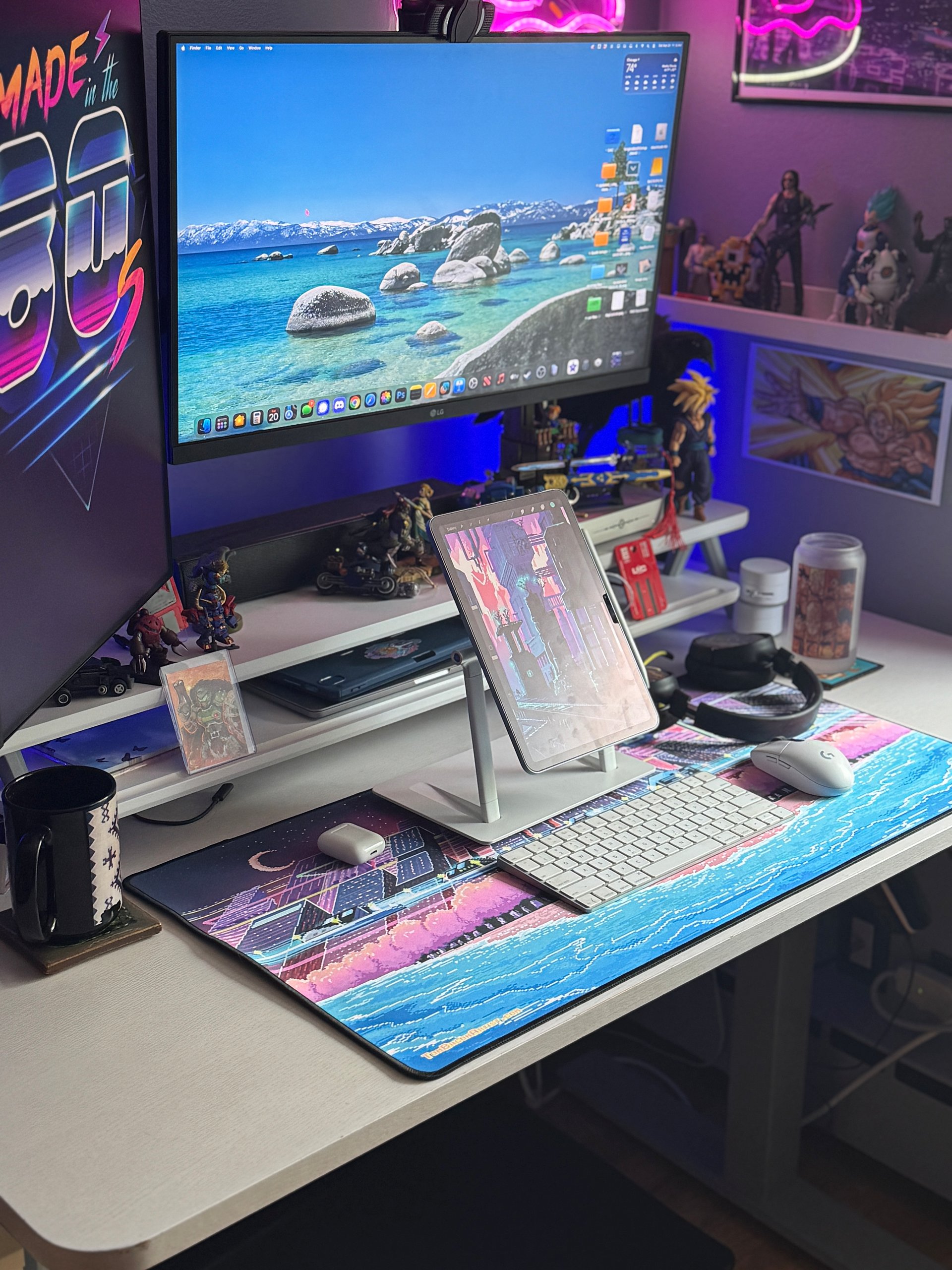 Synth City - Solwave Beach - Deskmat product image (4)