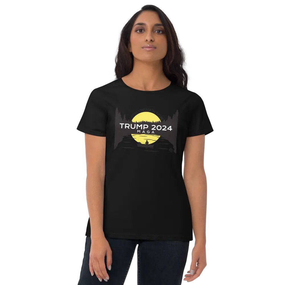 Trump 2024 Fishing Sunset Women's T-Shirt product image (20)