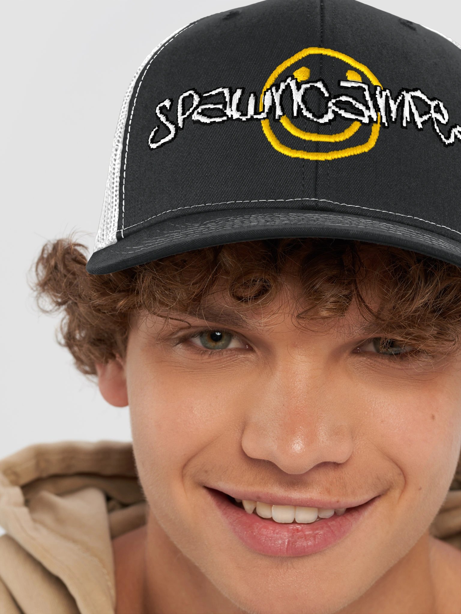 spawncamped "smiley" trucker hat product image (8)