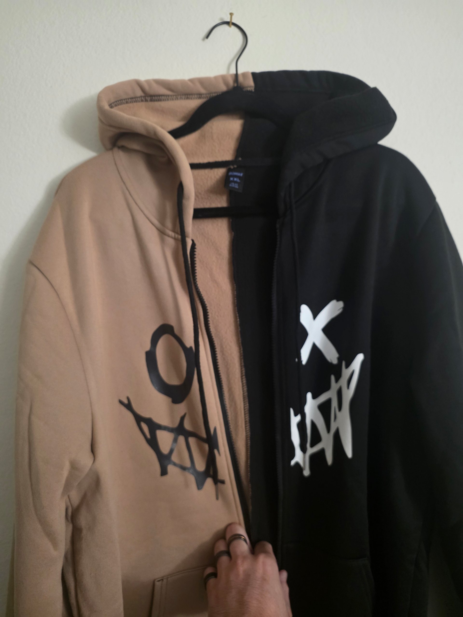 Two Toned Beige & Black Smiley Face Zipper Hoodie product image (2)