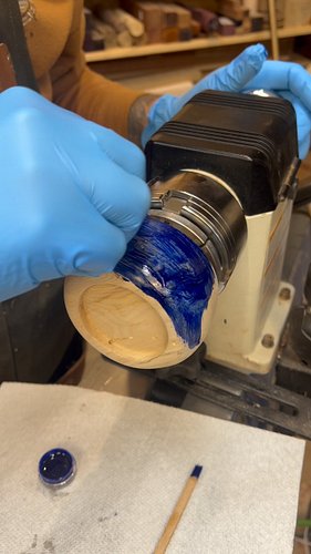 Do you have blue bowls?

I’ve been playing around with pigments from @odiesoil and I finally found a mixture ratio I like for...
