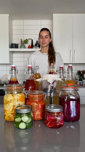 EP 21/25 — Fermentation 101: 5 Things That Frustrated Me Once I Started Fermenting 🫙🙃🍅

→  Following a recipe and it still do...