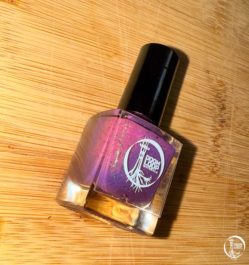 COUCH FKR - Dark Plum to Pink Thermal Green Flake Nail Polish product image (11)