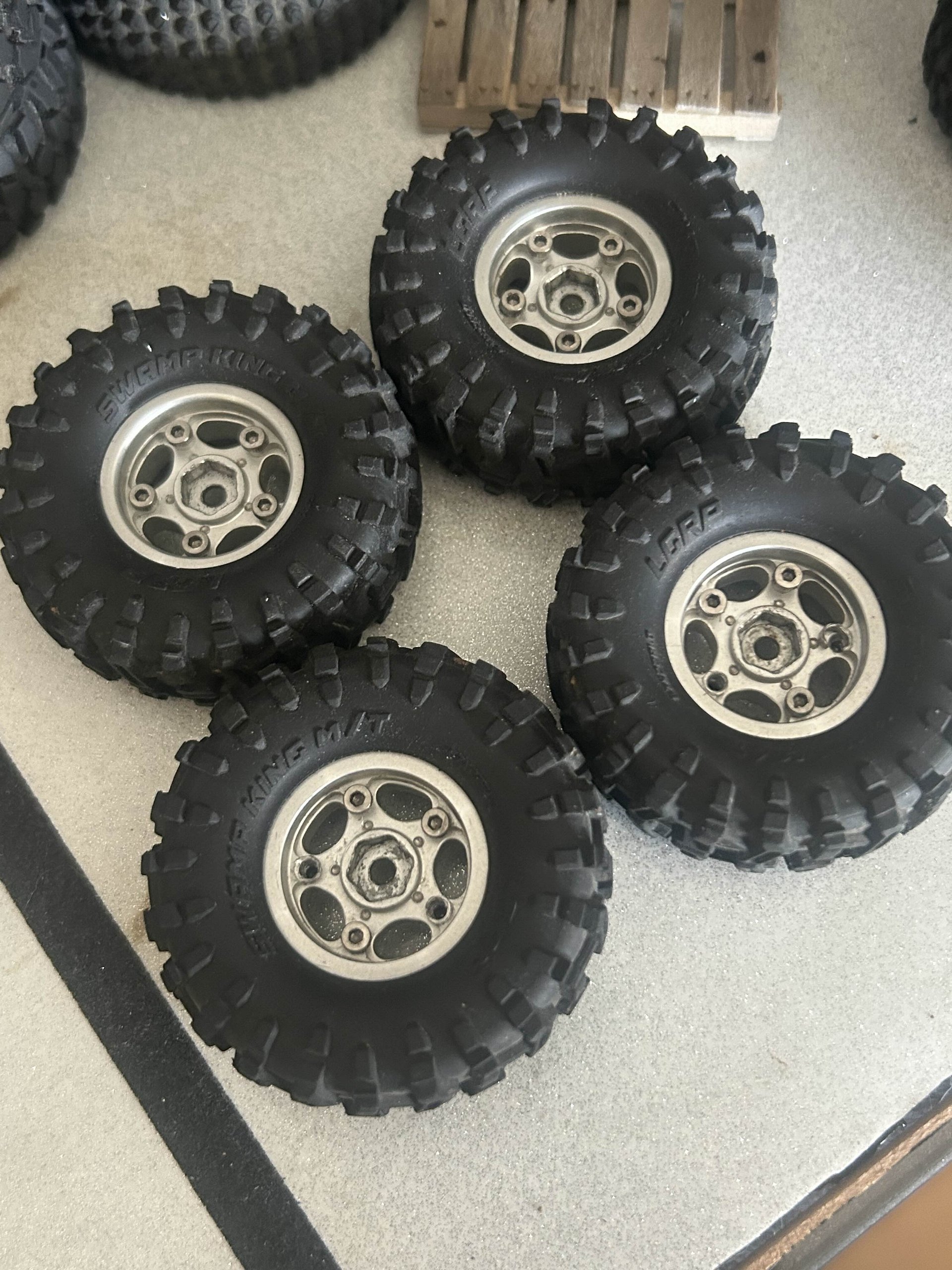 Unknown wheels / LGRP tires product image (3)