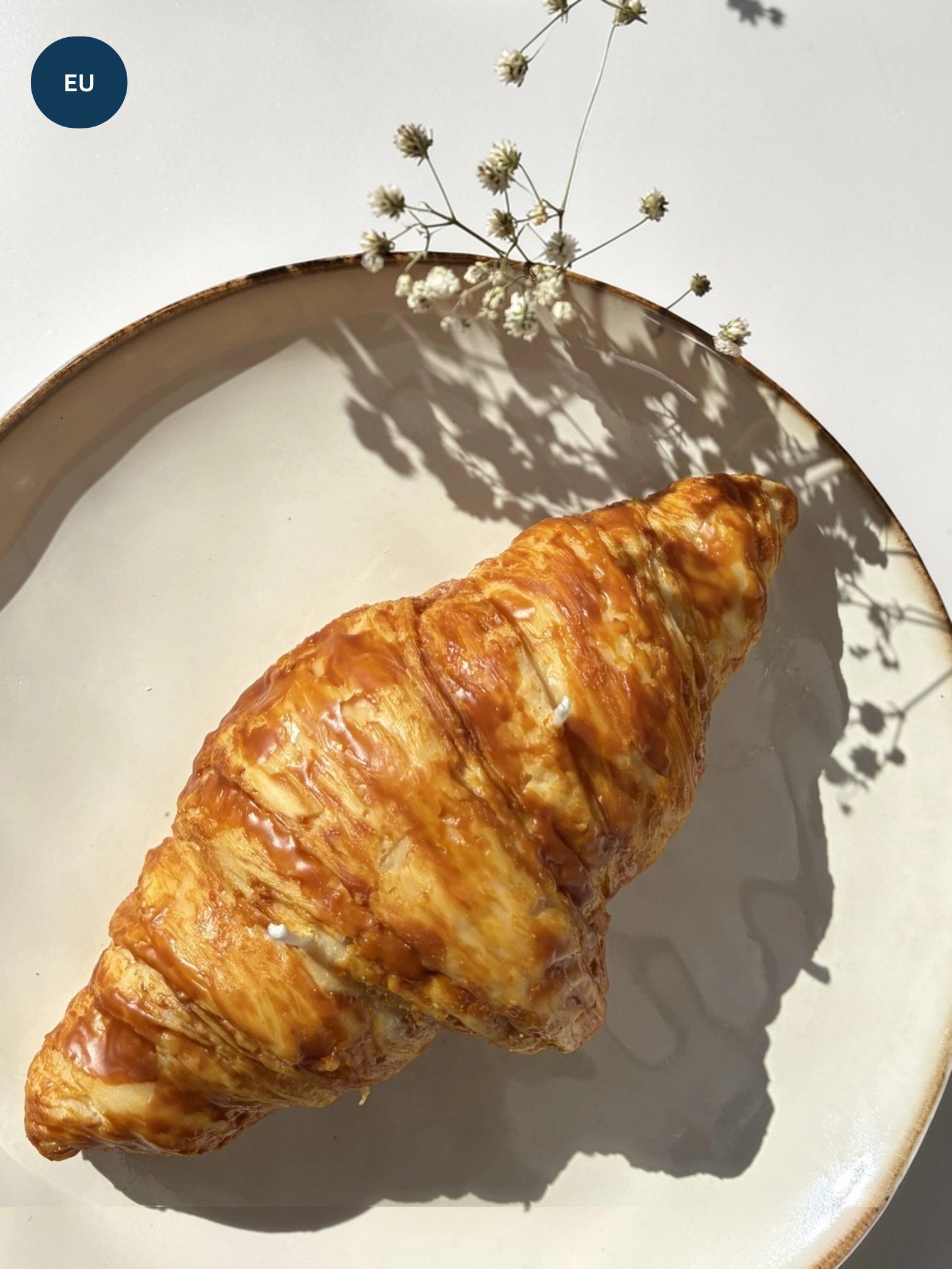 Croissant Candle product image (1)