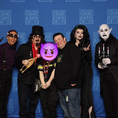 It was a great honor to see @realsvengoolie again, along with @pinuppalmer @thescottgryder and @bill.leff for the first time ...