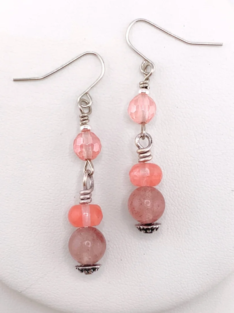 Cherry and Strawberry Quartz Two-Strand Beaded Pendant Necklace Set product image (4)