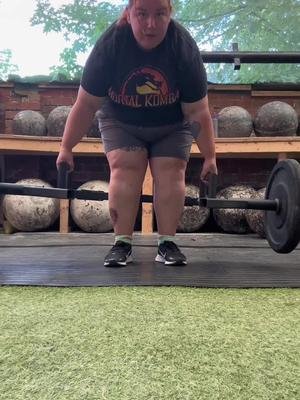 Enjoy a little bit of comp prep! Showing the wins and the fails because not every session is perfect! #strongwoman #compprep #wegotthis💪 #gymmotivation #strongmantraining 