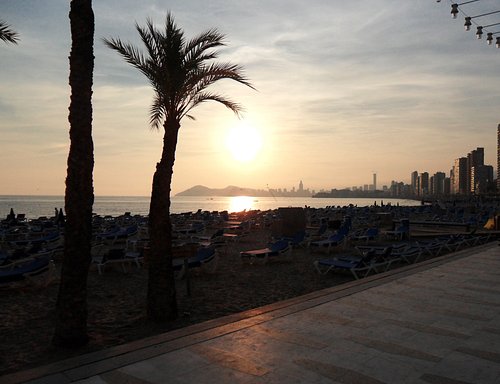 Another lovely sunset over Benidorm`s levante beach 🏖️ #benidorm #levantebeachbenidorm #sunset🌅