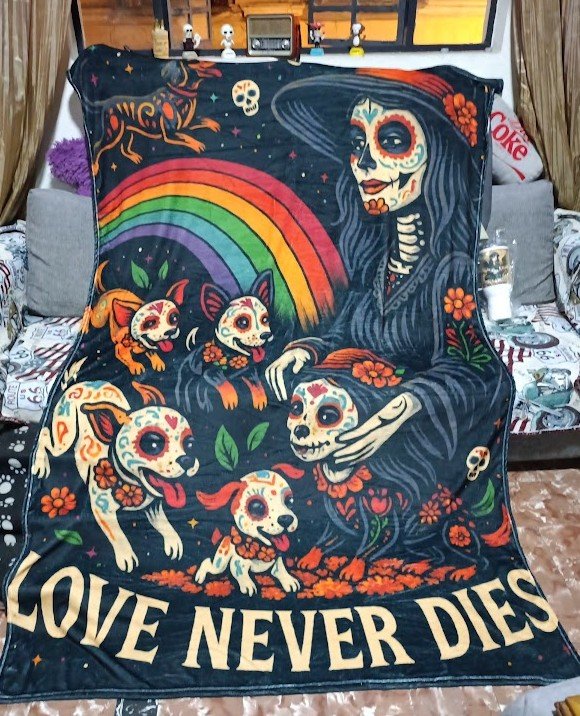 Love Never Dies – Day of the Dead Dog Blanket | Calavera Pet Art Throw product image (3)