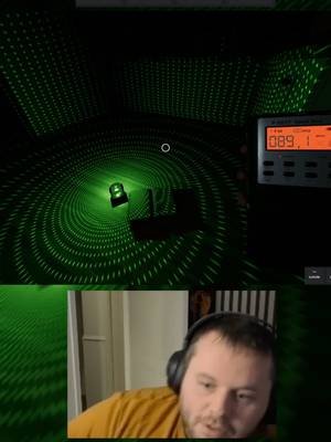 Hva har jeg begitt meg ut på?!?! #phasmophobia #norge #twitch #jumpscare  #walkingpad 