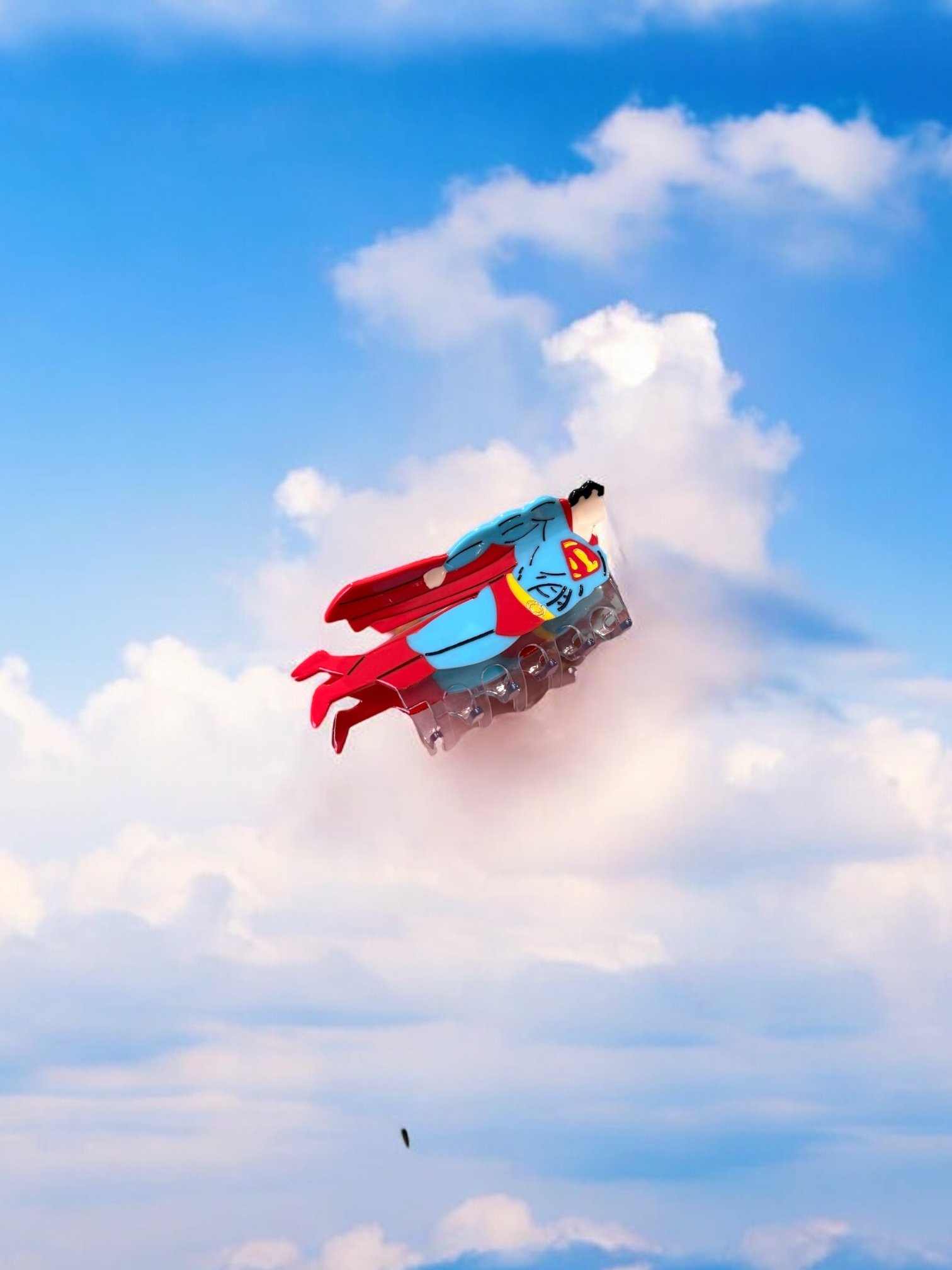 SUPERMAN HAIR CLAW product image (1)